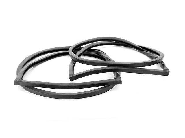 Product image (Channels 1955-1956-1957 Rear Side Glass)