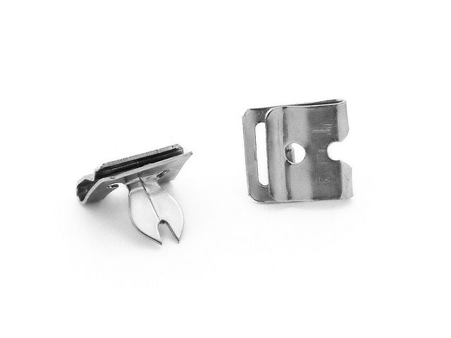 Product image (1957 Inner Fender Horn Wire Clip)